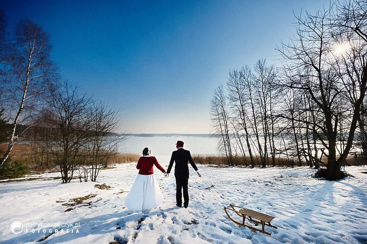 Plener zimą, a właśnie że tak – Fotograf ślubny śląsk